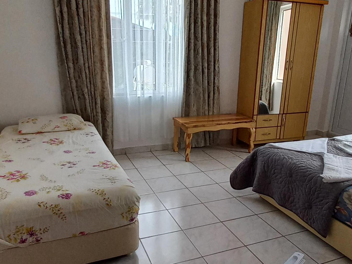 Rosemary Pansiyon Çıralı Camera foto