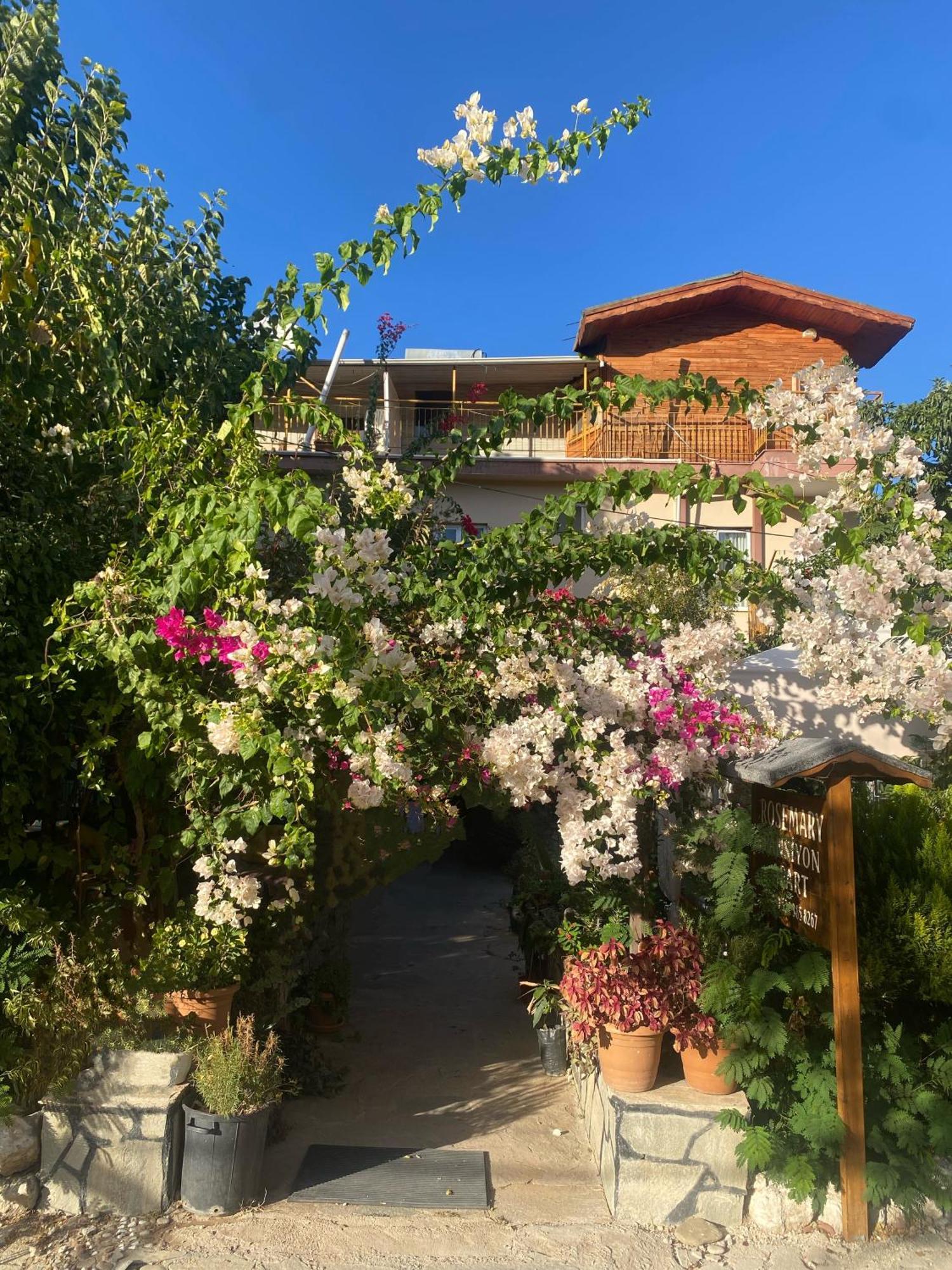 Rosemary Pansiyon Çıralı Esterno foto